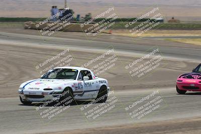 media/Jun-02-2024-CalClub SCCA (Sun) [[05fc656a50]]/Group 3/Race/
